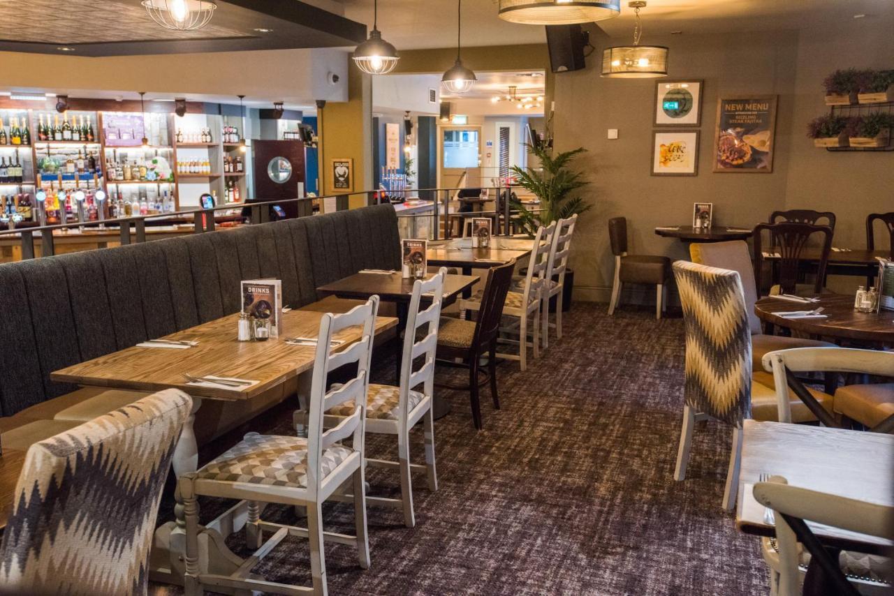 The Caledonian Hotel Leven  Εξωτερικό φωτογραφία